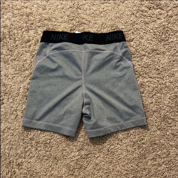 nike spandex - Picture 2 of 2